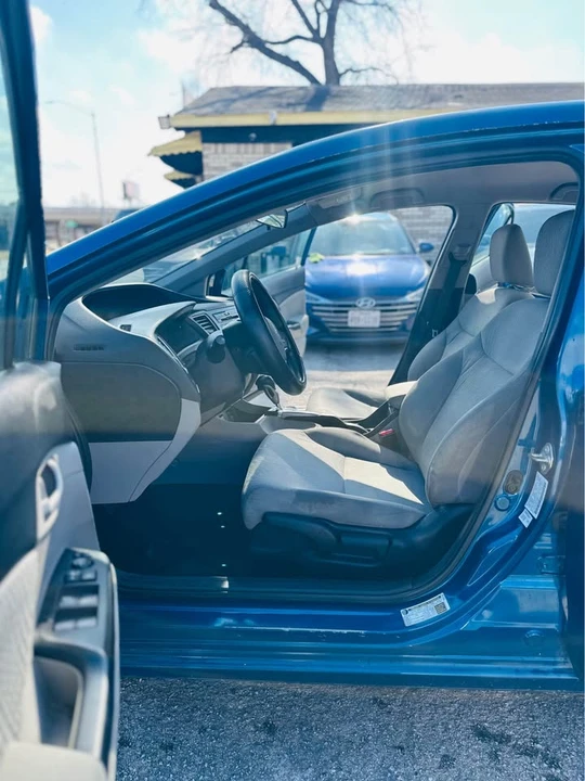 2015 Honda Civic 9th Gen - Image 15 of 18