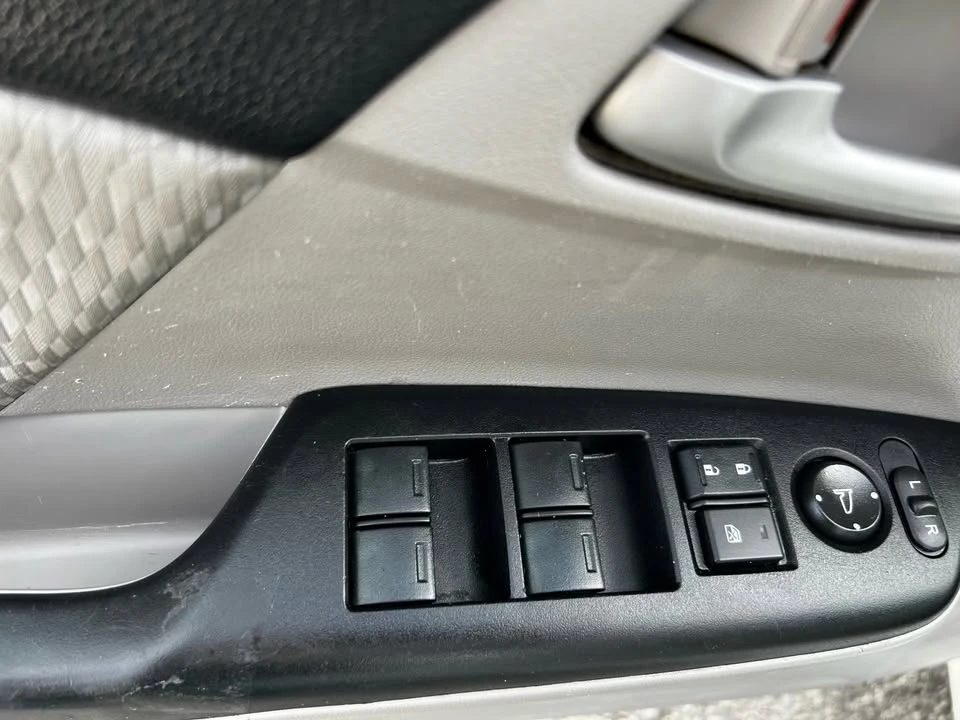 2015 Honda Civic 9th Gen - Image 6 of 17