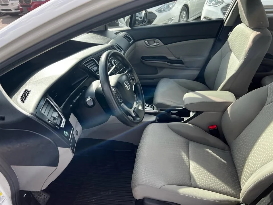 2015 Honda Civic 9th Gen - Image 13 of 15