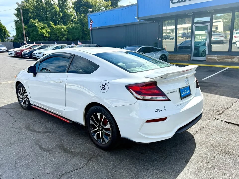 2015 Honda Civic 9th Gen - Image 7 of 15