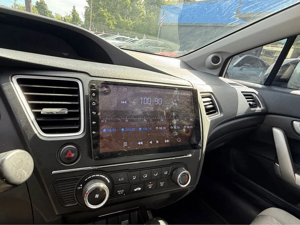 2015 Honda Civic 9th Gen - Image 14 of 15