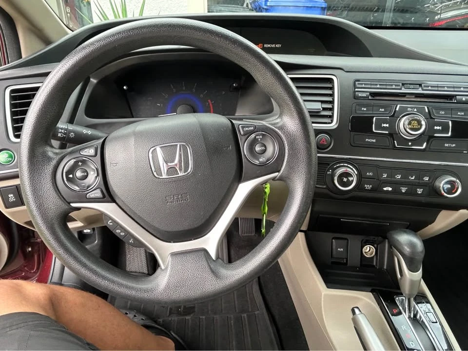 2015 Honda Civic 9th Gen - Image 5 of 8