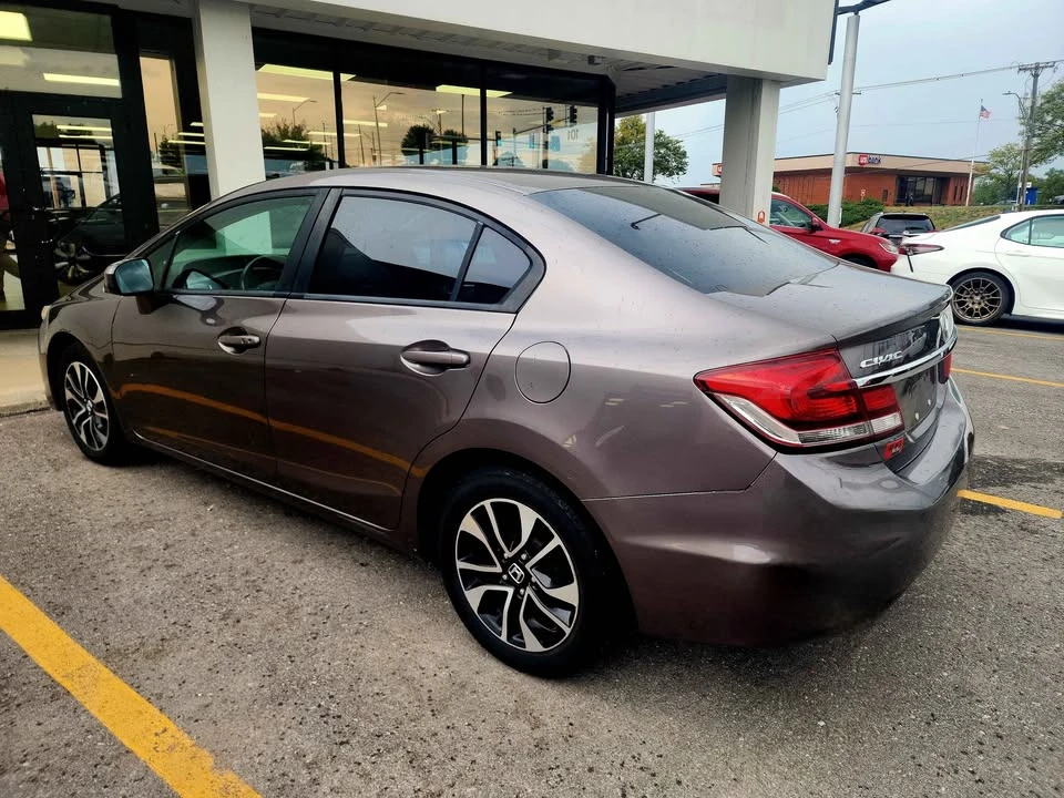 2015 Honda Civic 9th Gen - Image 9 of 10