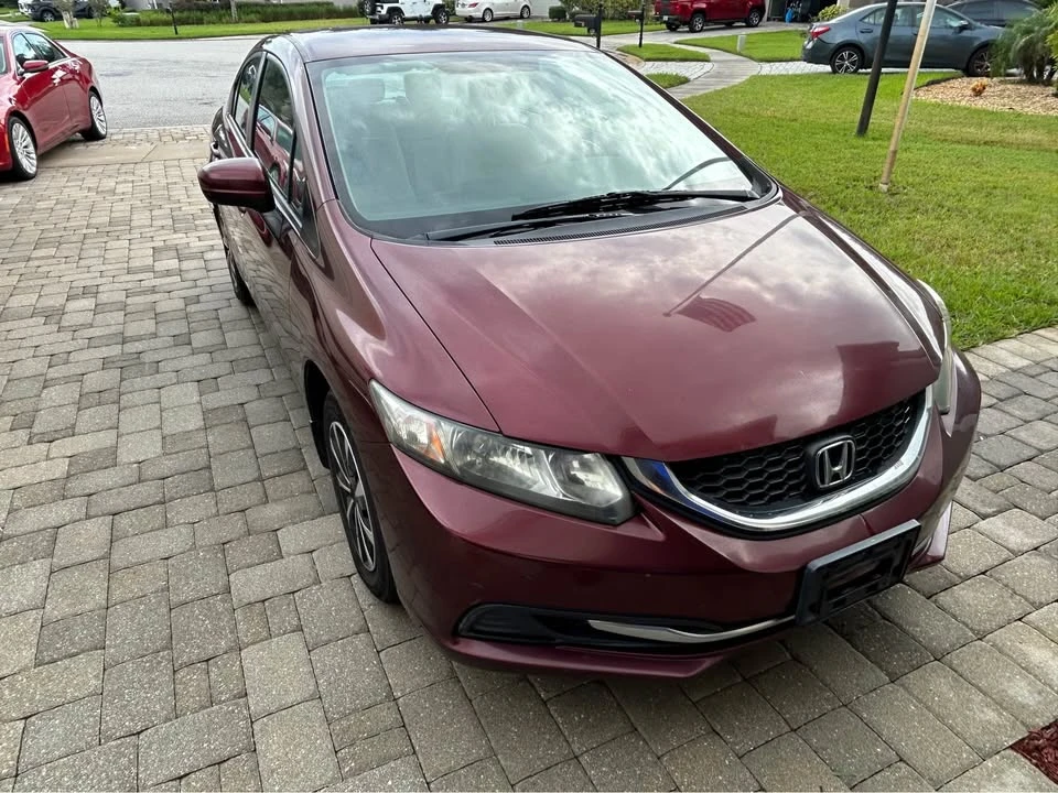2015 Honda Civic 9th Gen - Image 2 of 8
