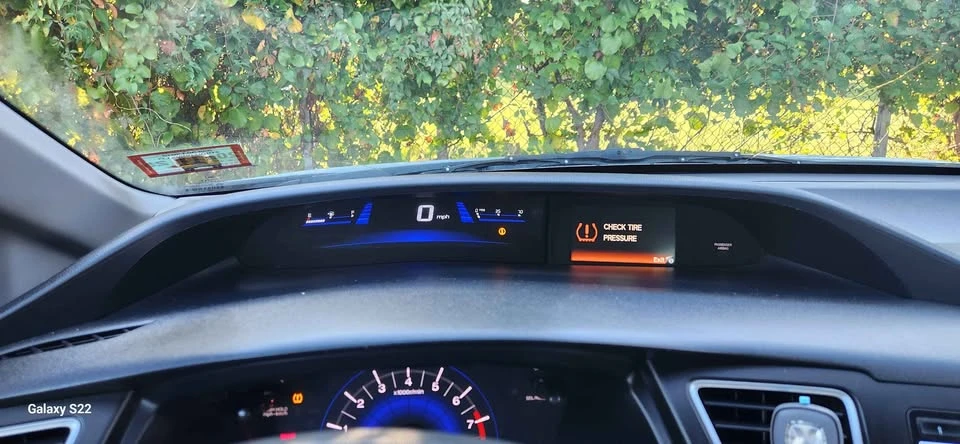 2015 Honda Civic 9th Gen - Image 12 of 13