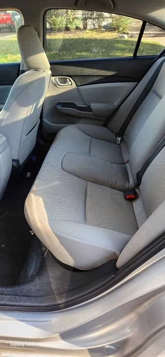 2015 Honda Civic 9th Gen - Image 4 of 13