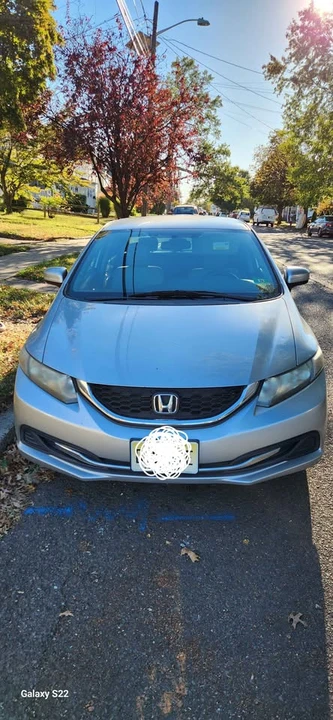 2015 Honda Civic 9th Gen - Image 2 of 13