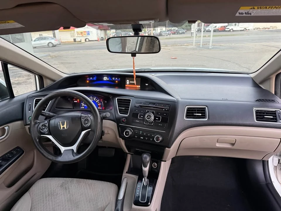 2015 Honda Civic 9th Gen - Image 4 of 7