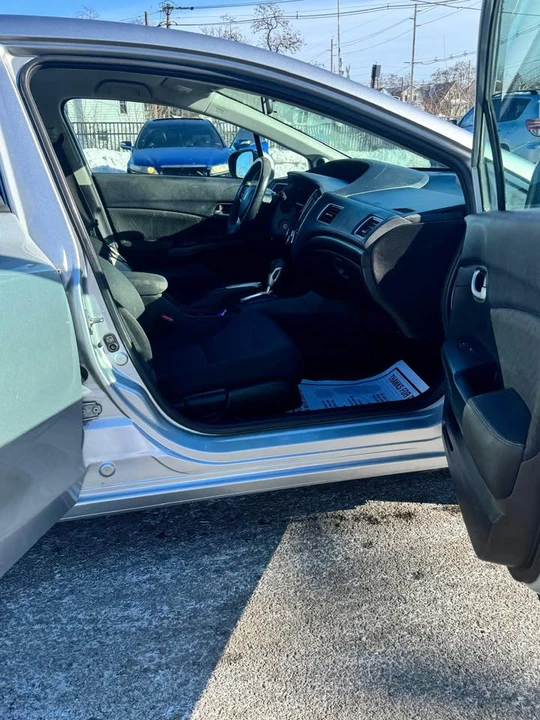 2015 Honda Civic 9th Gen - Image 16 of 16