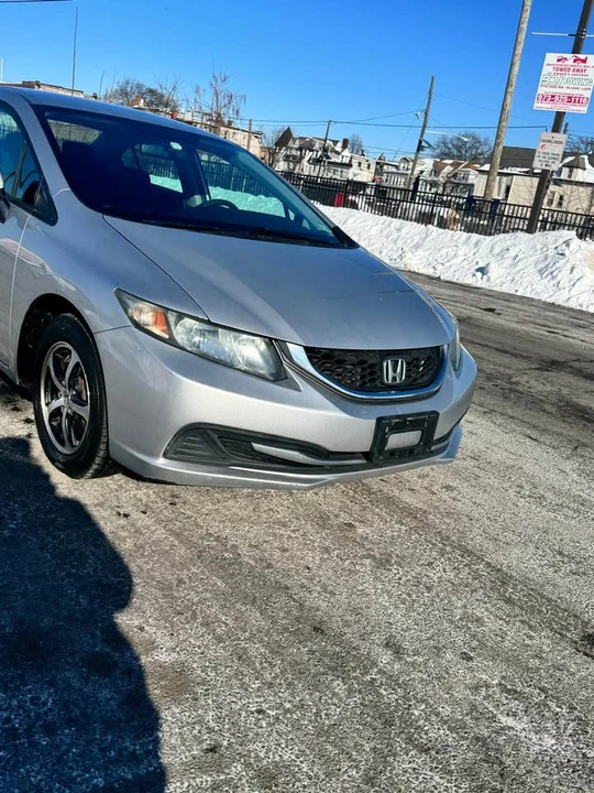 2015 Honda Civic 9th Gen - Image 14 of 16