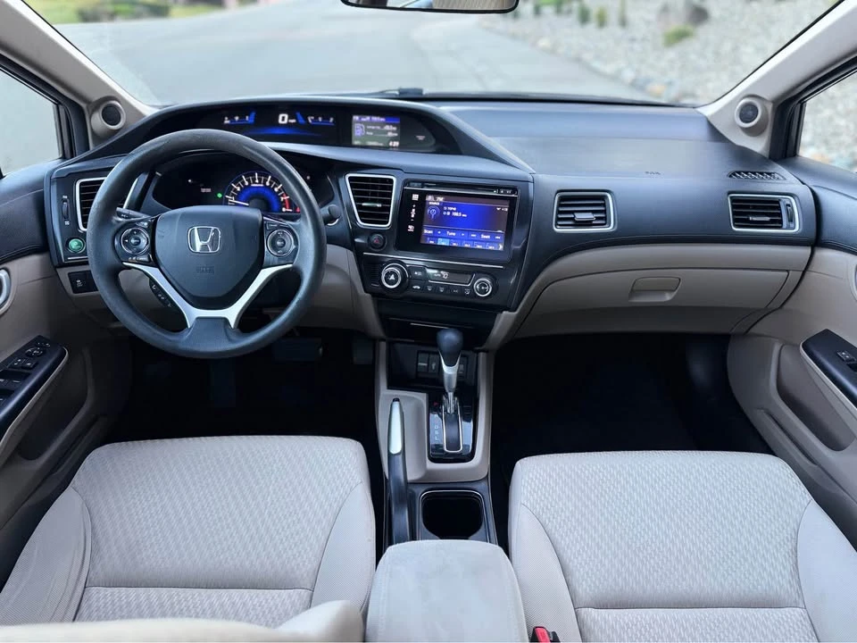 2015 Honda Civic 9th Gen - Image 10 of 16