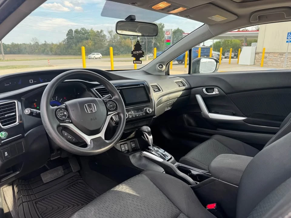 2015 Honda Civic 9th Gen - Image 9 of 15