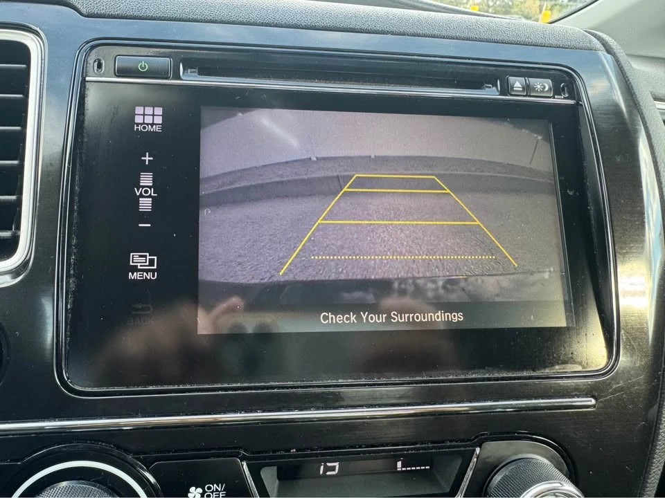 2015 Honda Civic 9th Gen - Image 14 of 15