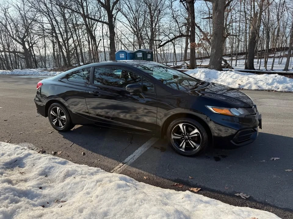 2015 Honda Civic 9th Gen - Image 6 of 11