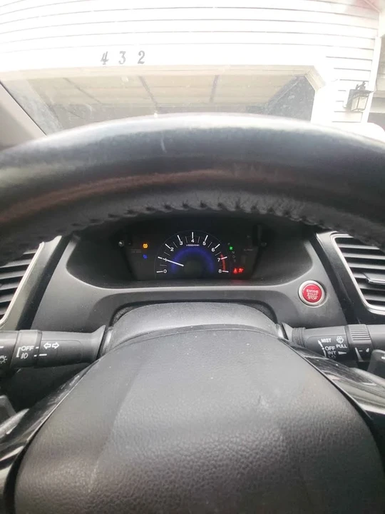 2015 Honda Civic 9th Gen - Image 8 of 9