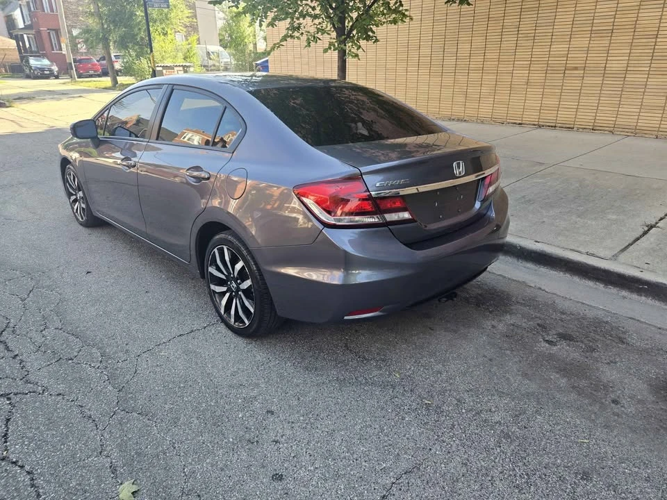 2015 Honda Civic 9th Gen - Image 5 of 17