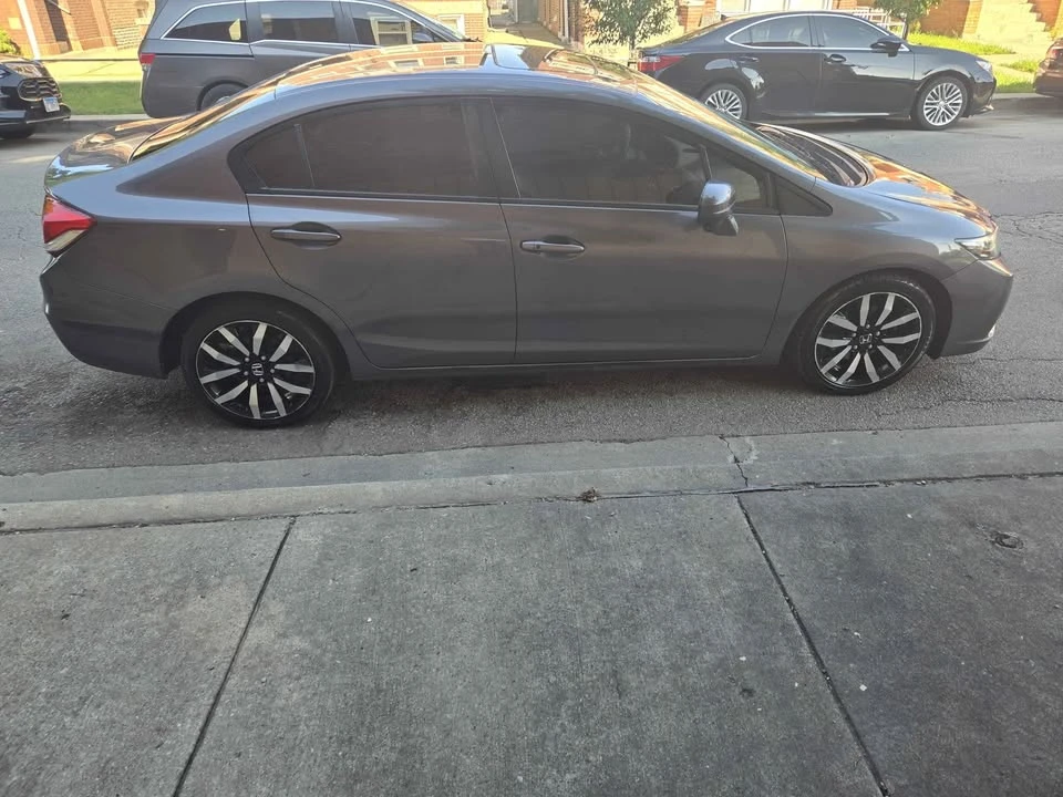 2015 Honda Civic 9th Gen - Image 4 of 17