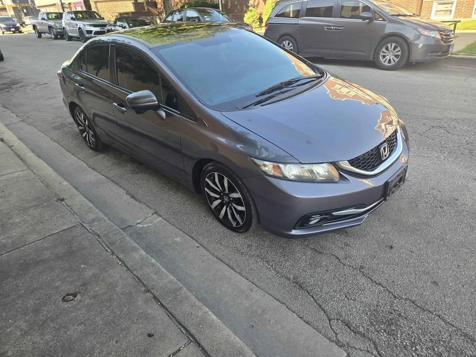 2015 Honda Civic 9th Gen - Image 3 of 18