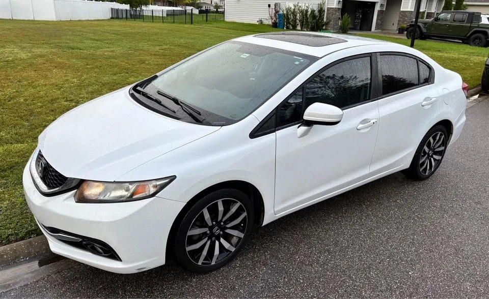2015 Honda Civic 9th Gen - Image 7 of 14