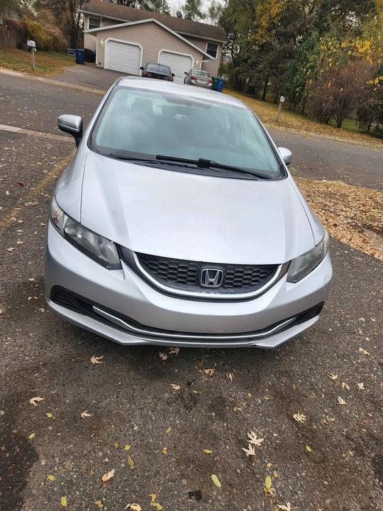 2015 Honda Civic 9th Gen - Image 15 of 20