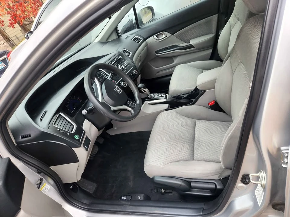 2015 Honda Civic 9th Gen - Image 20 of 20