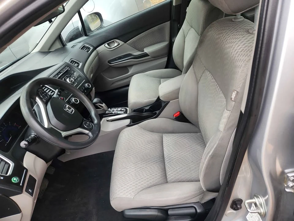 2015 Honda Civic 9th Gen - Image 18 of 20