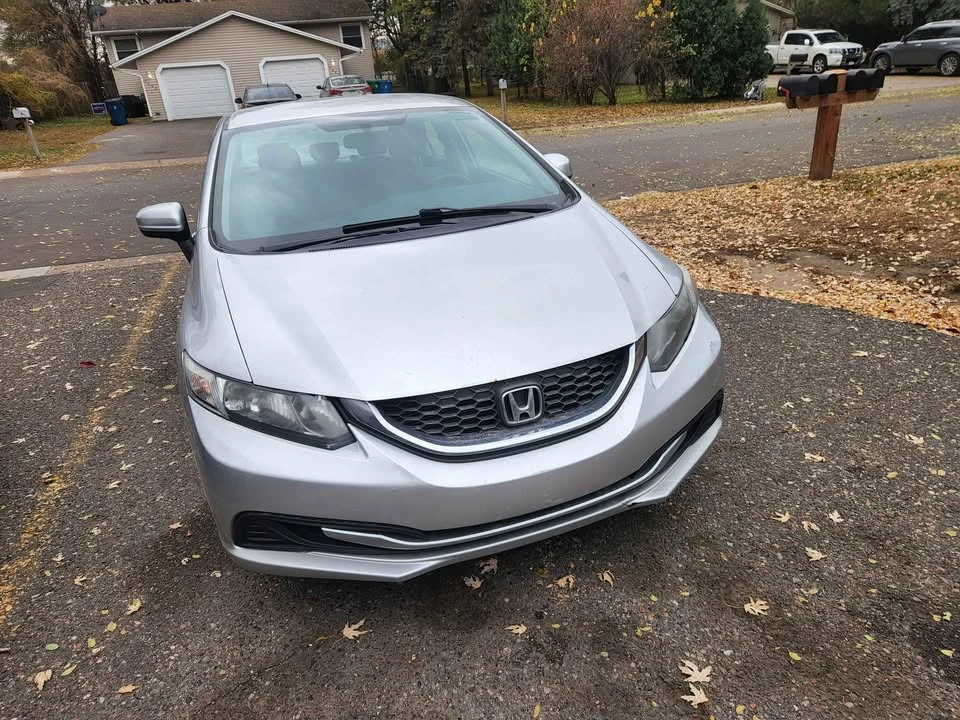 2015 Honda Civic 9th Gen - Image 17 of 20