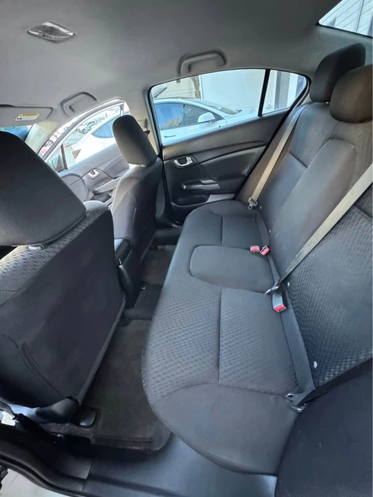 2015 Honda Civic 9th Gen - Image 9 of 10