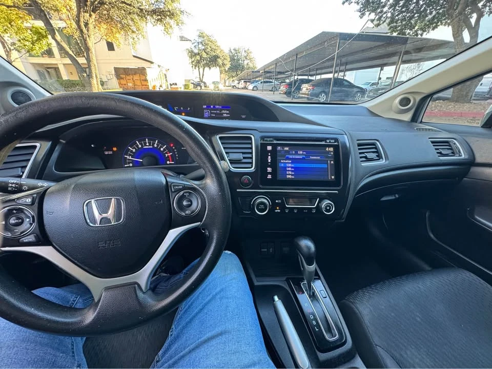 2015 Honda Civic 9th Gen - Image 5 of 10
