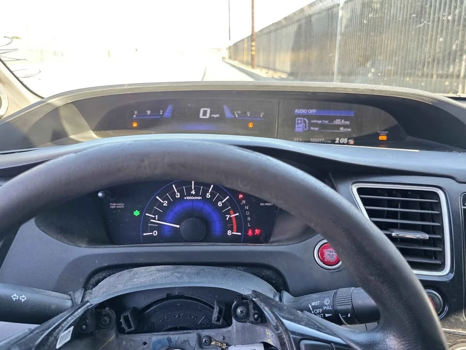 2015 Honda Civic 9th Gen - Image 13 of 16