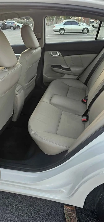 2015 Honda Civic 9th Gen - Image 6 of 11