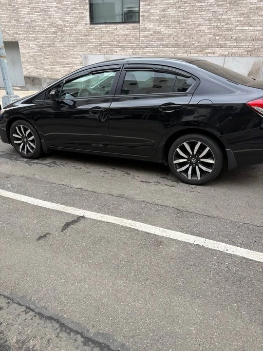 2015 Honda Civic 9th Gen - Image 8 of 10
