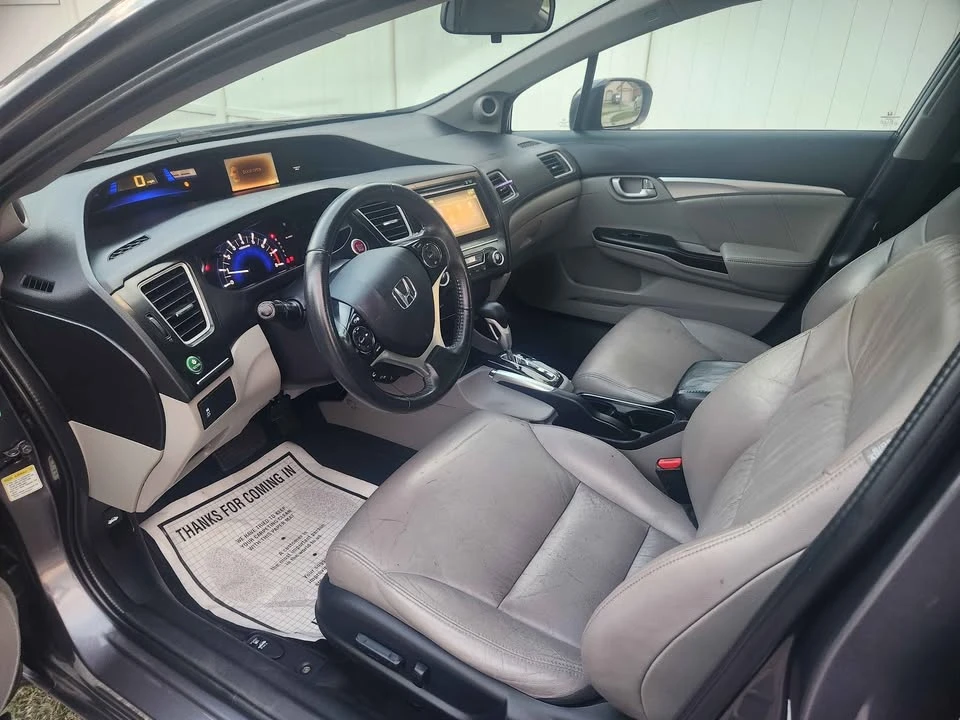 2015 Honda Civic 9th Gen - Image 8 of 16