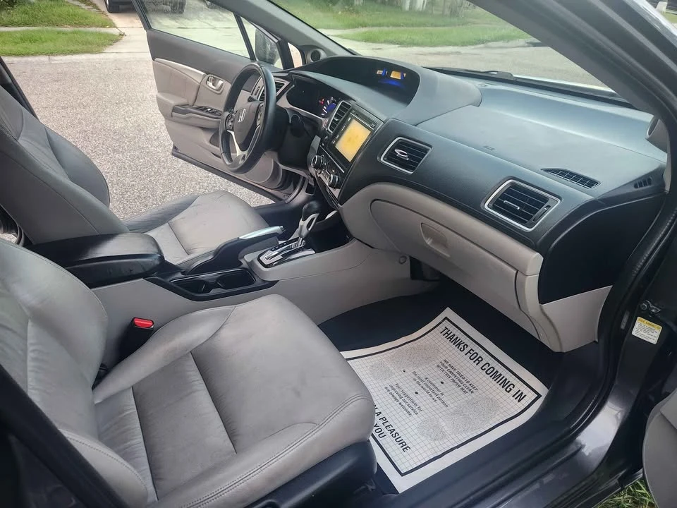 2015 Honda Civic 9th Gen - Image 11 of 16
