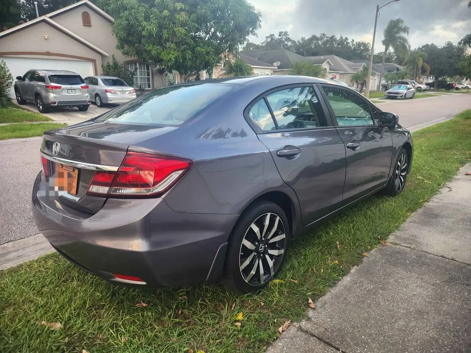 2015 Honda Civic 9th Gen - Image 7 of 16