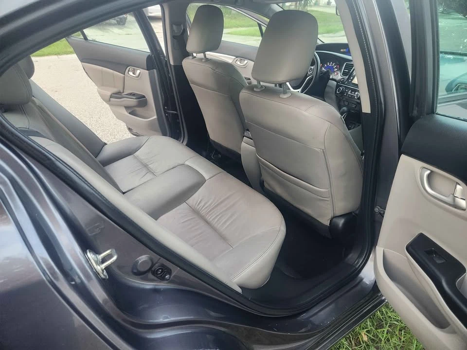 2015 Honda Civic 9th Gen - Image 10 of 16
