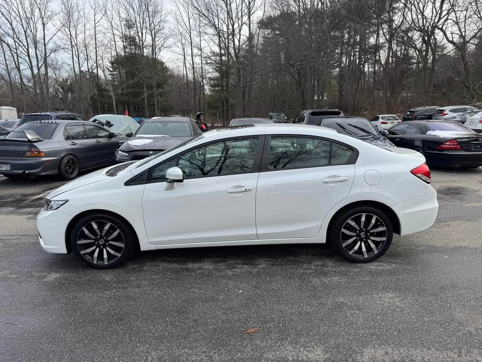 2015 Honda Civic 9th Gen - Image 2 of 6
