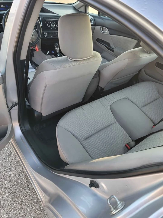 2015 Honda Civic 9th Gen - Image 6 of 11