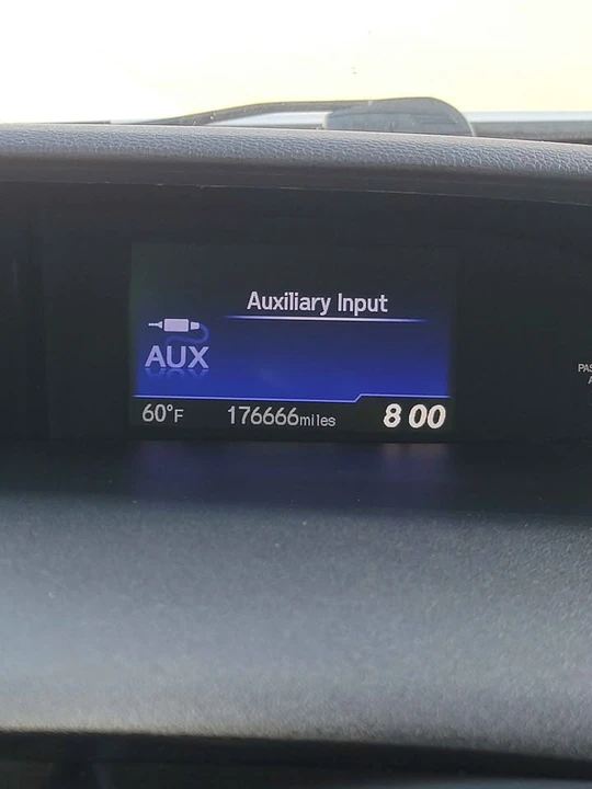 2015 Honda Civic 9th Gen - Image 10 of 11