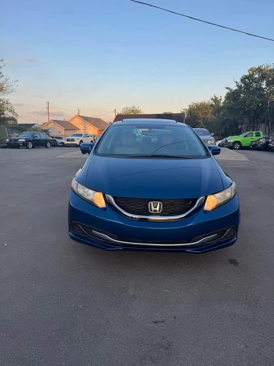 2015 Honda Civic 9th Gen - Image 2 of 15