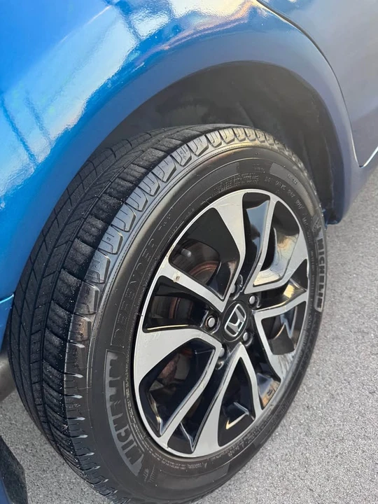 2015 Honda Civic 9th Gen - Image 6 of 15
