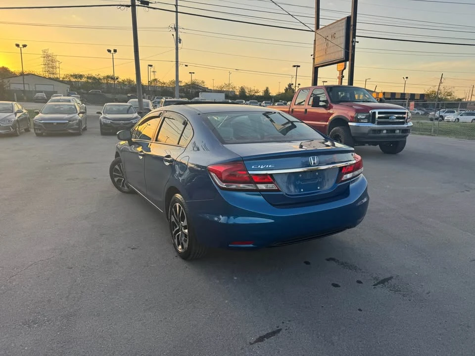 2015 Honda Civic 9th Gen - Image 4 of 15