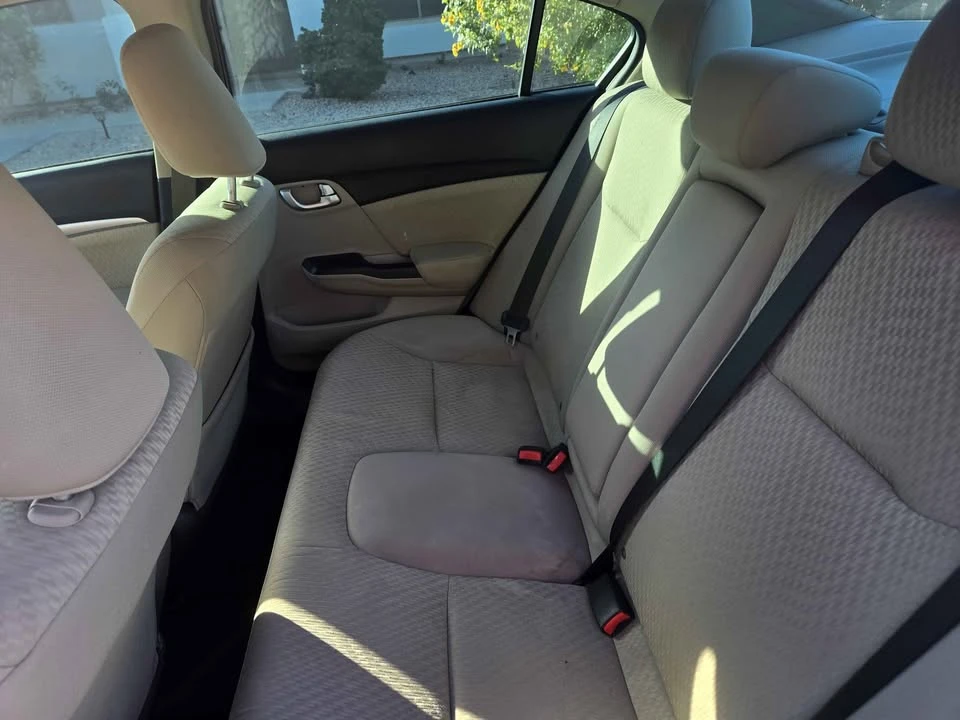 2015 Honda Civic 9th Gen - Image 9 of 17