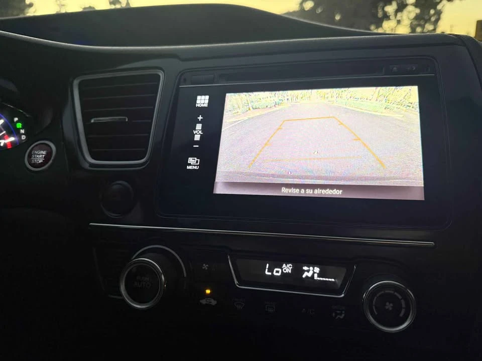2015 Honda Civic 9th Gen - Image 16 of 17