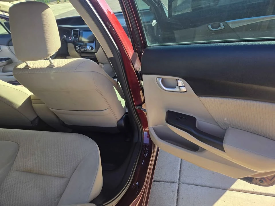 2015 Honda Civic 9th Gen - Image 12 of 17