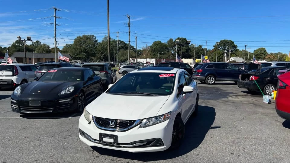 2015 Honda Civic 9th Gen - Image 2 of 18