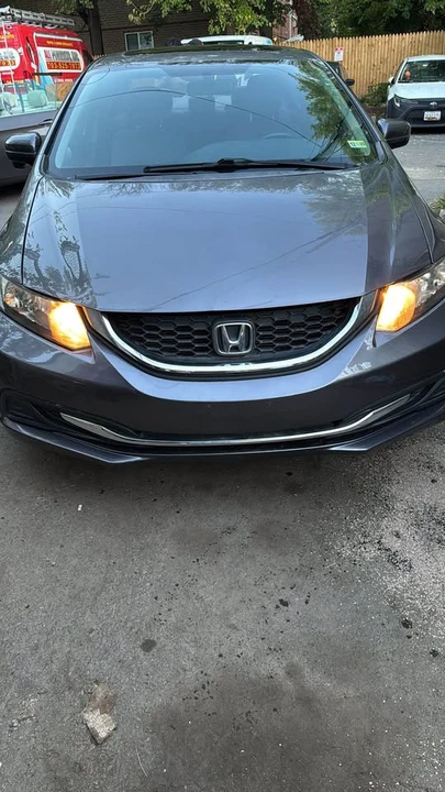 2015 Honda Civic 9th Gen - Image 3 of 4