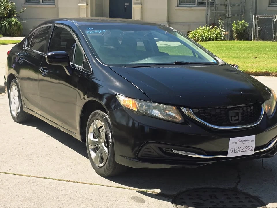 2015 Honda Civic 9th Gen - Image 14 of 15