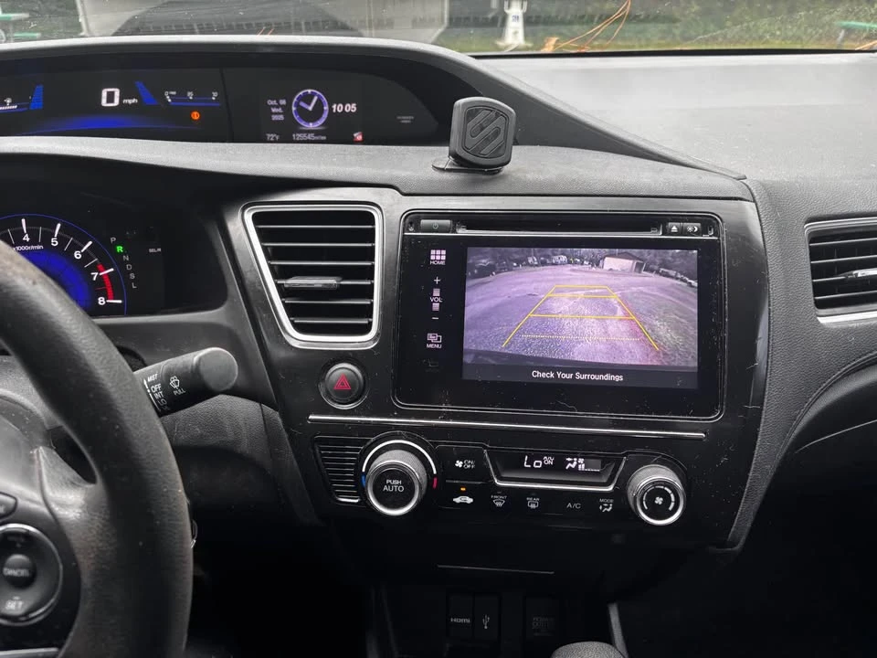 2015 Honda Civic 9th Gen - Image 5 of 10
