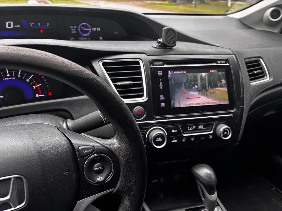 2015 Honda Civic 9th Gen - Image 7 of 10